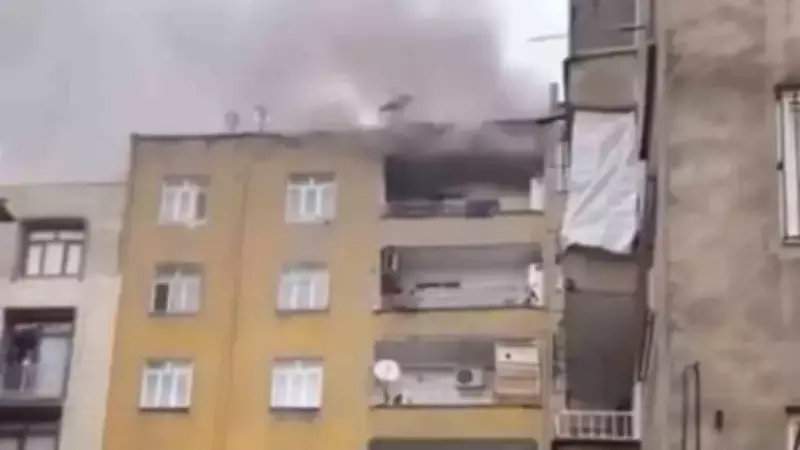 Diyarbakır'da 7 Katlı Apartmanda Çıkan Yangın Panik Yarattı