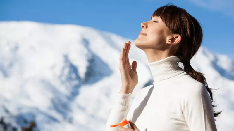 Dondurucu Havalarda Cilt Sağlığı: Çatlama ve Kurumaya Karşı Korunma Yolları