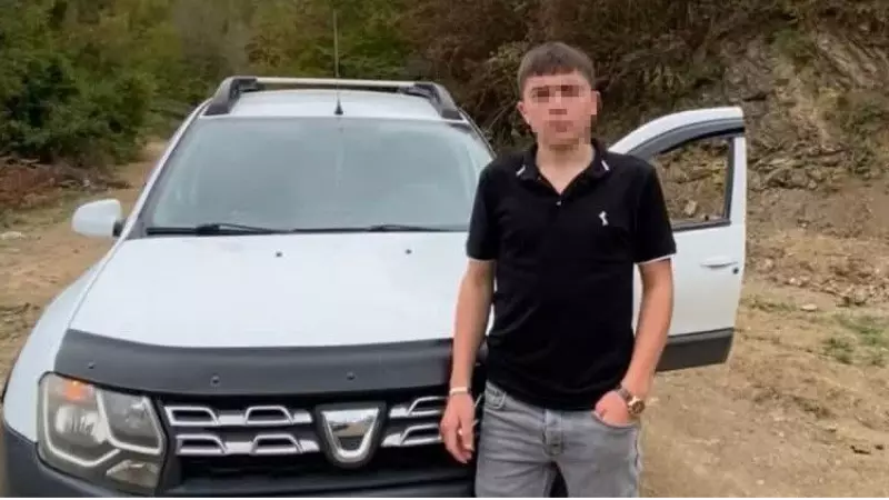 Düzce'de 18 Yaşındaki Genç, Babasının Tabancasıyla Kazara Kendini Vurdu