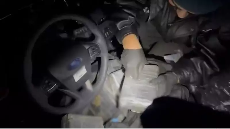 Edirne'de Tırda Büyük Operasyon: 220 Kilo Kokain ve 69 Kilo Skunk Ele Geçirildi