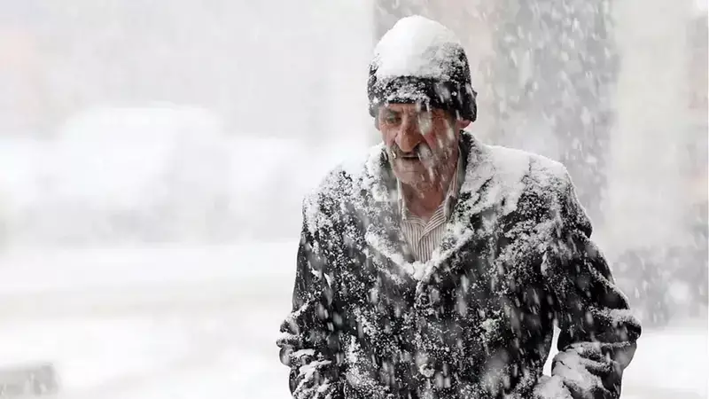 Elazığ'da Kuvvetli Kar Yağışı Bekleniyor: Meteoroloji'den Uyarı