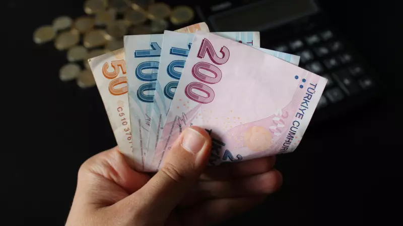 En Düşük Emekli Maaşı 20 Bin Liraya Yükseldi: Meclis'ten Geçen Zam Resmi Gazete'yi Bekliyor