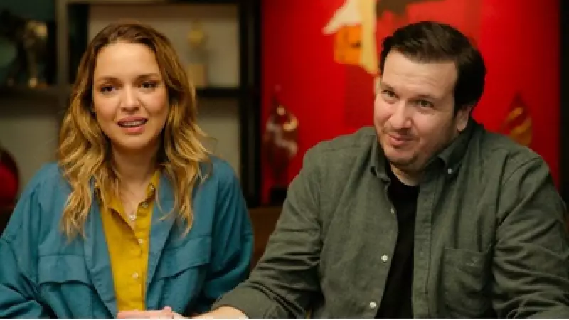 Erdal ile Ece Bu Akşam TV'de: Konusu ve Oyuncuları