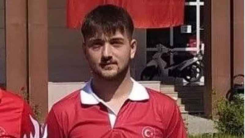 Eski Milli Badmintoncu Umut Can Turan, Samsun'da Motosiklet Kazasında Hayatını Kaybetti