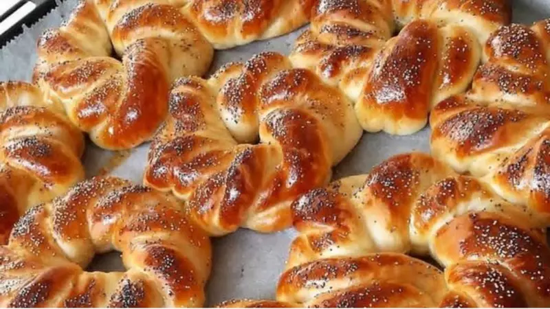 Evde Pastane Lezzeti: Tel Tel Açma Tarifi ve Püf Noktaları