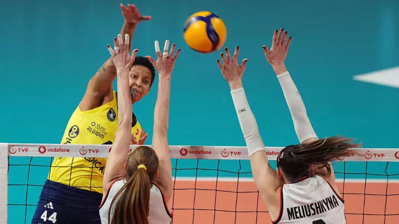 Fenerbahçe Medicana, Beşiktaş'ı Deplasmanda 3-1 Mağlup Etti