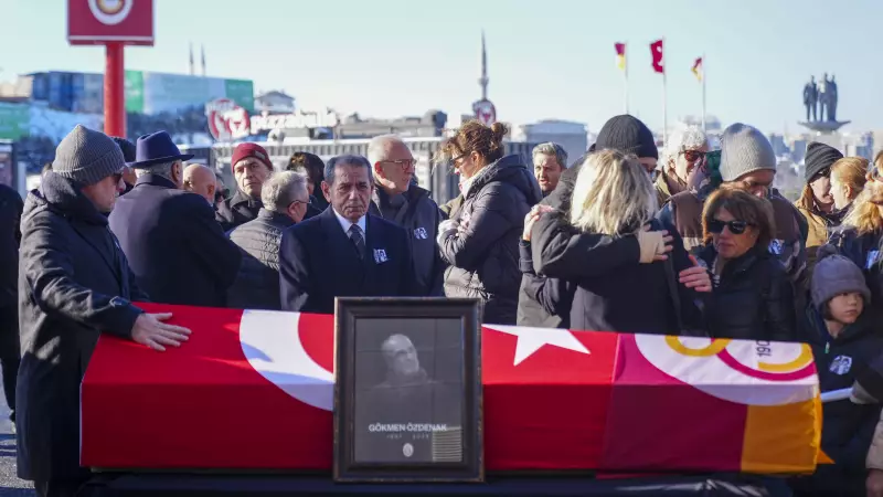 Galatasaray Efsanesi Gökmen Özdenak İçin Duygusal Veda Töreni