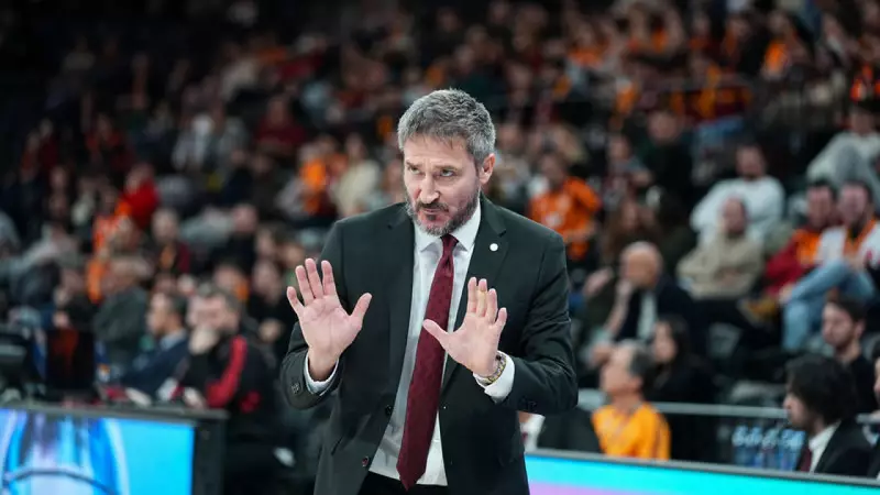 Galatasaray MCT Technic, Bahçeşehir Koleji'ni 82-72 Yendi: Pozzecco 2'de 2 Yaptı