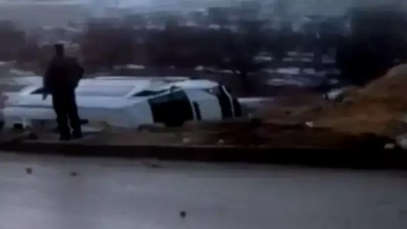 Gaziantep'te İşçi Servisi Şarampole Devrildi: 10 Yaralı