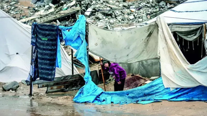 Gazze'de Soğuk ve Saldırılar Can Almaya Devam Ediyor: 30'dan Fazla Can Kaybı