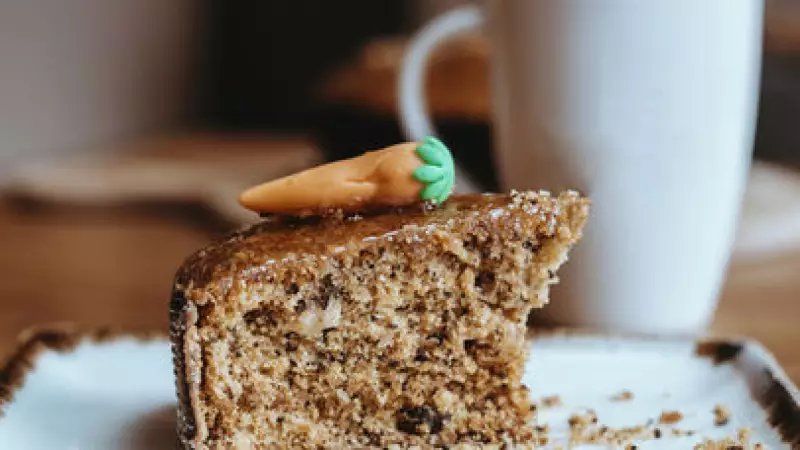 Havuçlu Cevizli Kek Tarifi: Lezzetli ve Pratik Ev Yapımı Kek