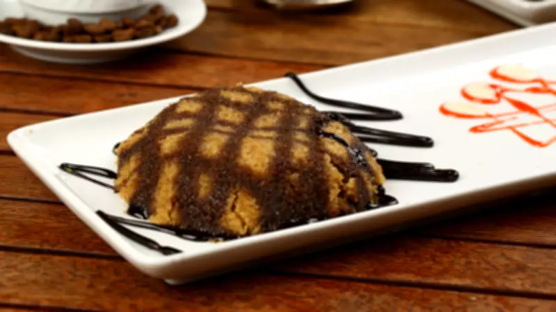 Çikolata Soslu İrmik Tatlısı Tarifi: Pratik ve Pastane Lezzetinde