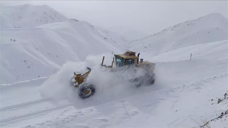 İçişleri Bakanlığı'ndan Kar Mücadelesi Açıklaması: AFAD Koordinasyonunda Kesintisiz Çalışma