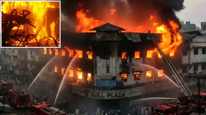 Karaçi'deki Alışveriş Merkezi Yangınında Ölü Sayısı 60'a Ulaştı