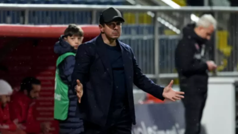 Kasımpaşa Teknik Direktörü Emre Belözoğlu: Beraberliğe Üzüleceğimiz Maçı Kaybettik