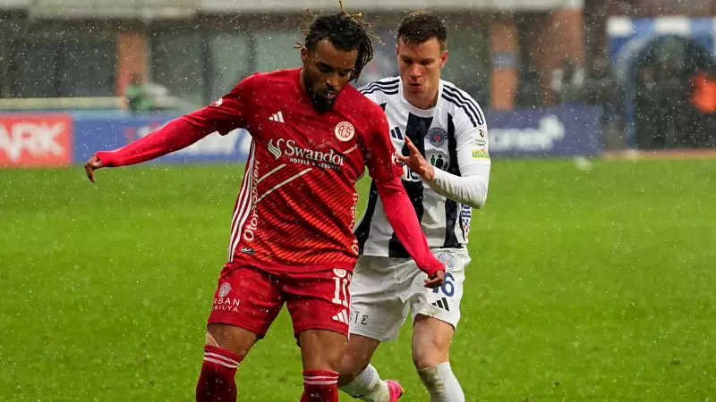 Kasımpaşa ve Antalyaspor'dan Golsüz Beraberlik: Süper Lig'de 18. Hafta