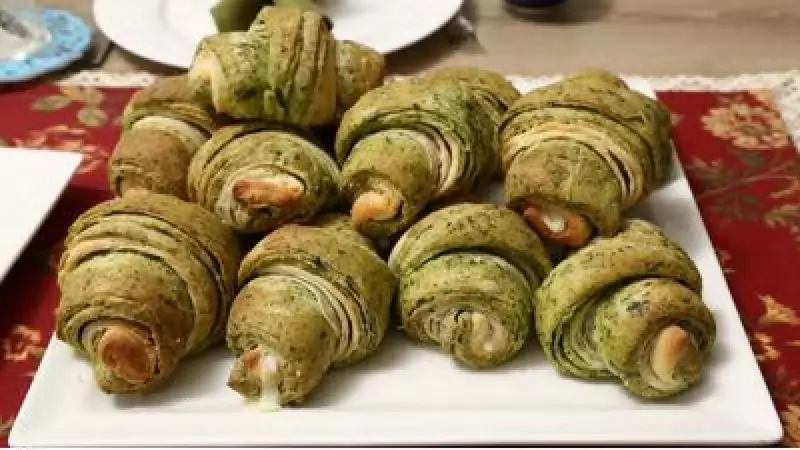 Katmer Poğaça Tarifi: Evde Yapımı, Malzemeleri ve Püf Noktaları