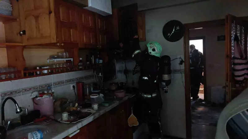 Manavgat'ta Fritöz Yangını: Ev Sahibi Müdahalesi Felaketi Önledi