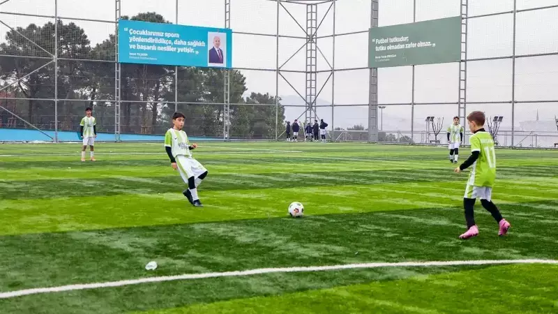 Ümraniye'de Minik Kramponlar Sömestir Kupası Futbol Heyecanı Başlıyor