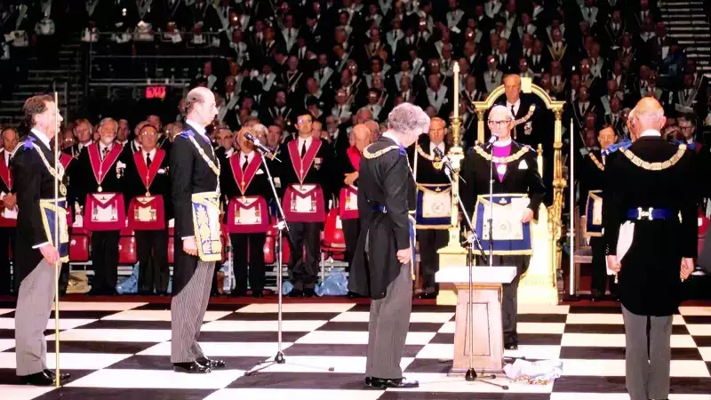 İngiltere'de Polise Mason Beyanı Zorunluluğu: Üstat Tarihçi Açıkladı