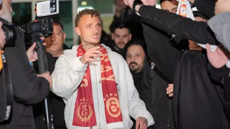 Noa Lang Galatasaray'a Geldi: 'Kulübün Büyüklüğü ve Taraftarlar Etkili Oldu'