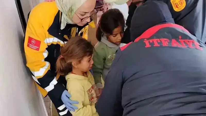 Çorum Alaca'da Bisiklet Zincirine Parmağını Sıkıştıran 5 Yaşındaki Çocuk Kurtarıldı