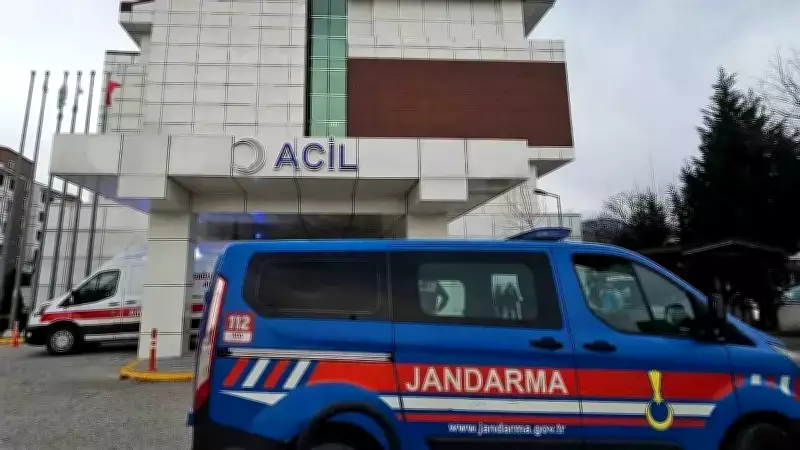 Sapanca'da Havuza Düşen 3 Yaşındaki Çocuk Yoğun Bakımda