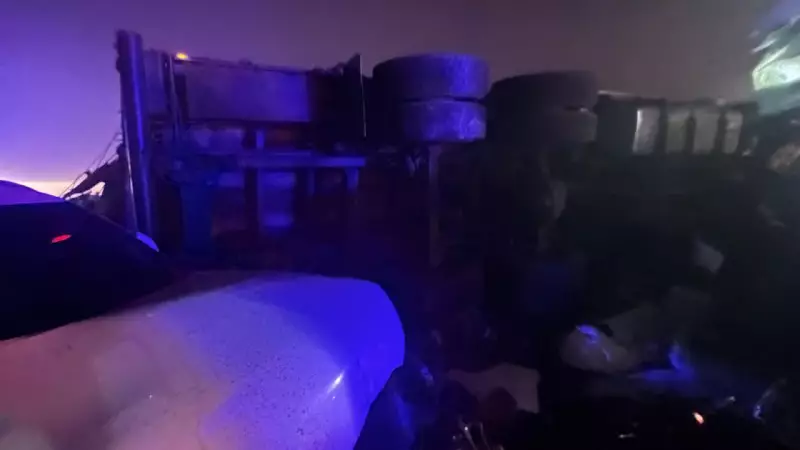 Sivas'ta Zincirleme Kaza: 4 Araç Birbirine Girdi, 8 Kişi Yaralandı