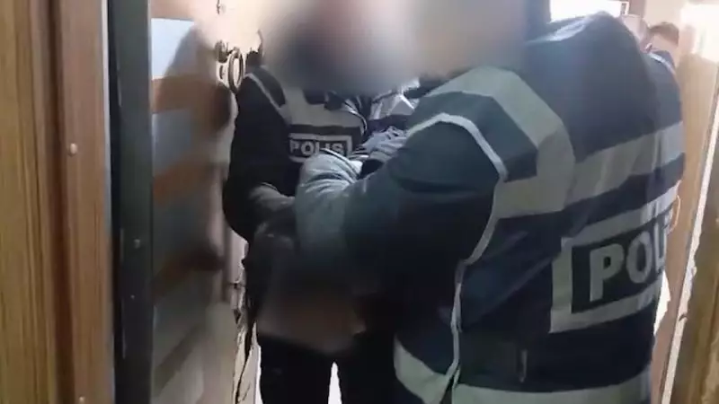 İstanbul'da Kablo Şirketinden 5 Milyon Dolar Dolandırılan 6 Şüpheli Tutuklandı