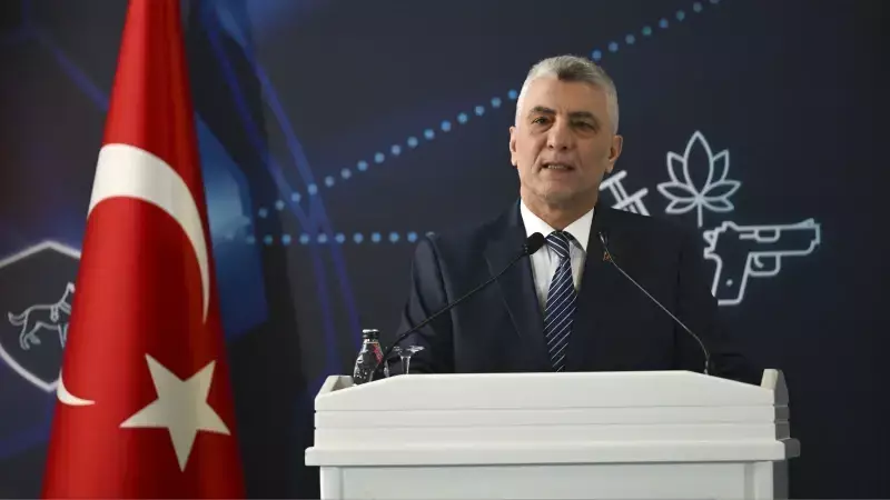 Ticaret Bakanı Bolat: Gümrükler Ekonomimizin Temeli, 400 Milyar Dolar İhracat Sınırına Yaklaştık