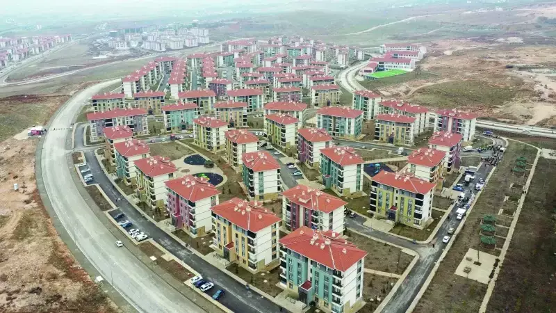 TOKİ 500 Bin Sosyal Konut Hedefinde İvme Kazandı: 121 Bin Hak Sahibi Belirlendi