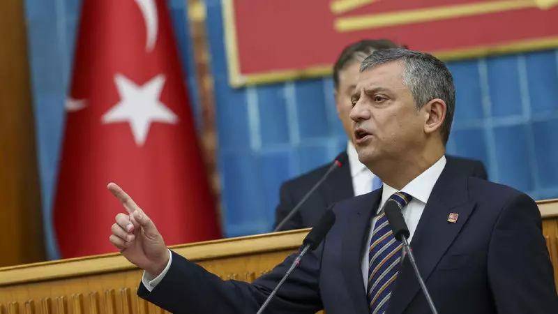 Özgür Özel'den Emekli Maaşı Çağrısı: 'Devlet Bey Raconu Kessin, 24 Bin Lira Olsun'