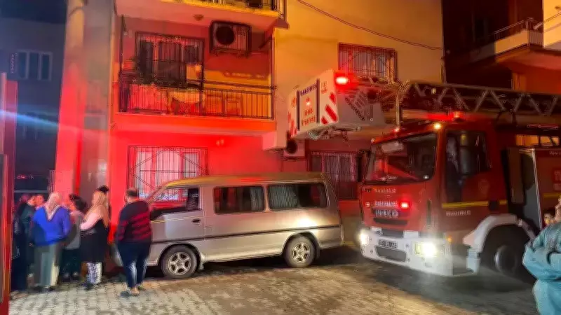 İzmir Buca'da Çıkan Yangında Down Sendromlu Çocuk Hayatını Kaybetti