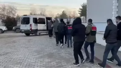 Batman'da Yasa Dışı Bahis Operasyonu: 8 Tutuklama, 1 Milyar TL'lik Bakiyeye El Konuldu