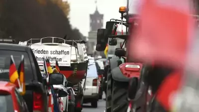 Berlin'de Binlerce Çiftçi Sürdürülebilir Tarım İçin Brandenburg Kapısı'nda