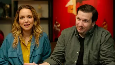 Erdal ile Ece Bu Akşam TV'de: Konusu ve Oyuncuları