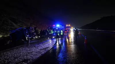 İstanbul Kuzey Çevre Otoyolu'nda Servis Minibüsü Devrildi: 11 Yaralı