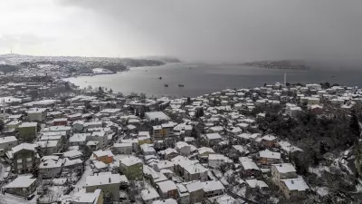 İstanbul'da Kar Yağışı Yerini Lodosa Bırakıyor: Sıcaklık 15 Dereceye Çıkacak