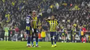 Fenerbahçe Aston Villa'ya 1-0 Yenildi: Skor Yok Ama Mücadele Vardı