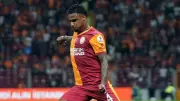 Galatasaray'da Jakobs 7 Maç Sonra İlk 11'e Döndü, Okan Buruk 3 Değişiklik Yaptı