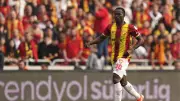 Göztepe'ye Fenerbahçe Maçı Öncesi Şok: Anthony Dennis ve Furkan Bayır Kadrodan Çıkarıldı