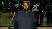 Kanye West, Yahudi Karşıtı Söylemleri ve Gamalı Haç Tişörtleri İçin Özür Diledi