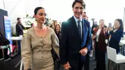 Katy Perry ve Justin Trudeau Davos'ta El Ele Görüntülendi