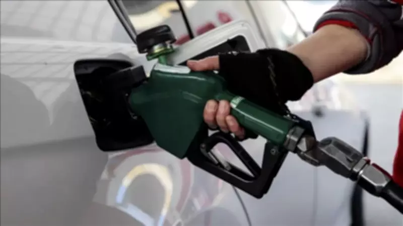 12 Şubat Akaryakıt Fiyatları Açıklandı: Benzine Zam Geldi