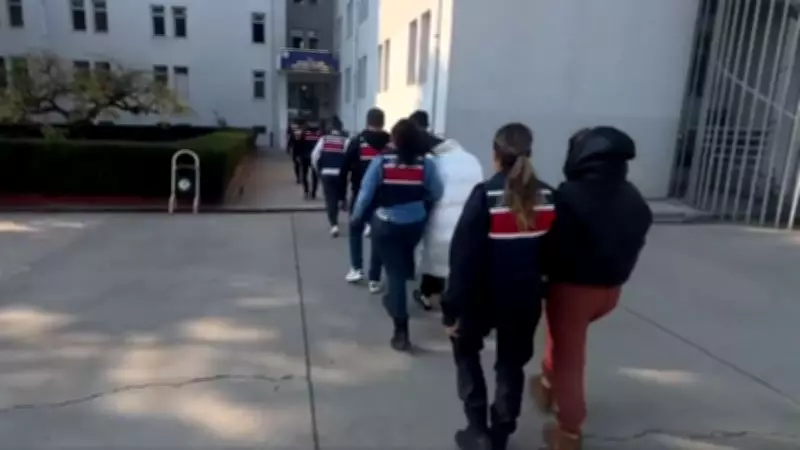 15 İlde Siber Dolandırıcılık Operasyonu: 90 Şüpheliden 58'i Tutuklandı