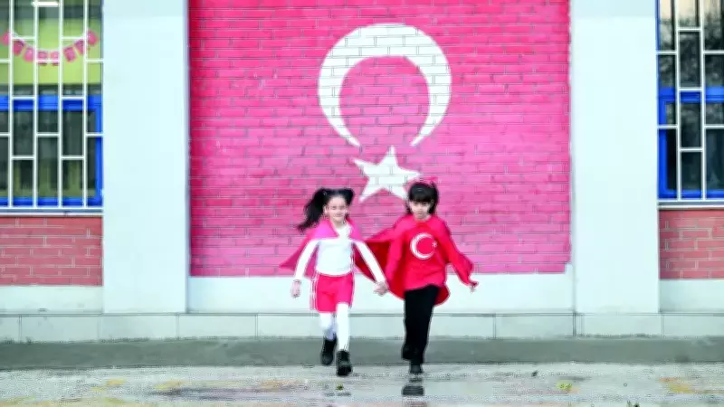 18 Milyon Öğrenci Bayrak Sevgisi Temasıyla İkinci Döneme Başladı