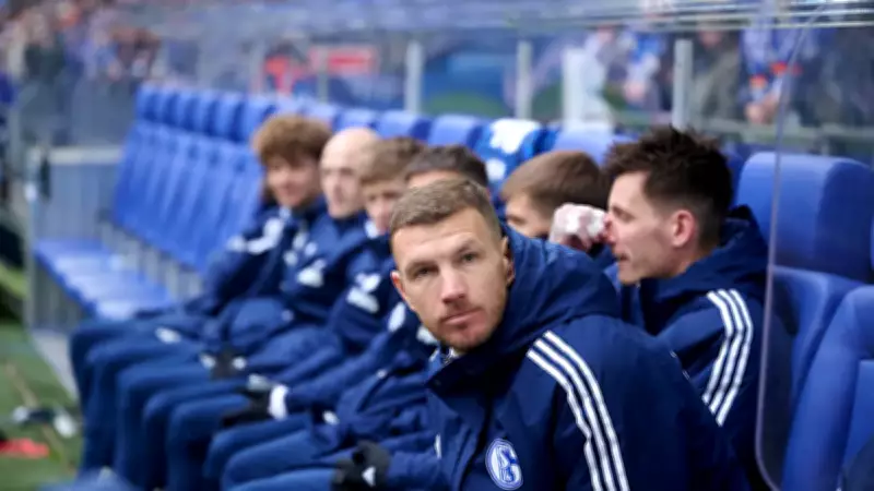 39 Yaşındaki Edin Dzeko, Schalke 04'te İkinci Baharını Yaşıyor!