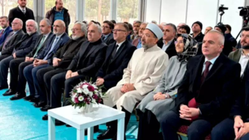 43. Türkiye Kitap ve Kültür Fuarı Dualarla Açıldı: Arpaguş'tan Anlamlı Mesajlar