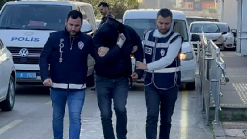 Adana'da Eski Çift Birbirlerini Darp Etti, Adli Kontrolle Serbest Bırakıldı