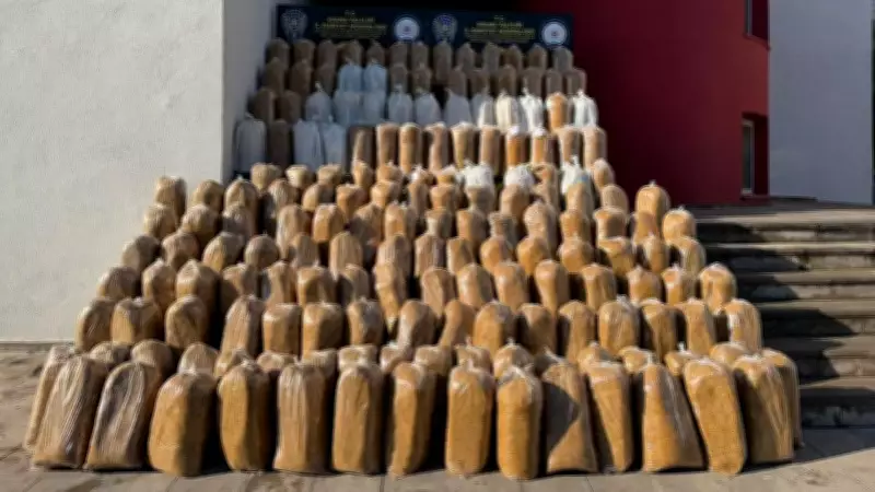 Adana'da Kaçakçılık Operasyonu: 2,5 Ton Tütün Ele Geçirildi, 5 Şüpheli Gözaltında